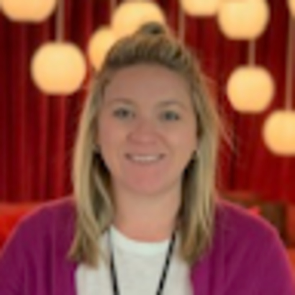 Meet your Posher, Cassandra